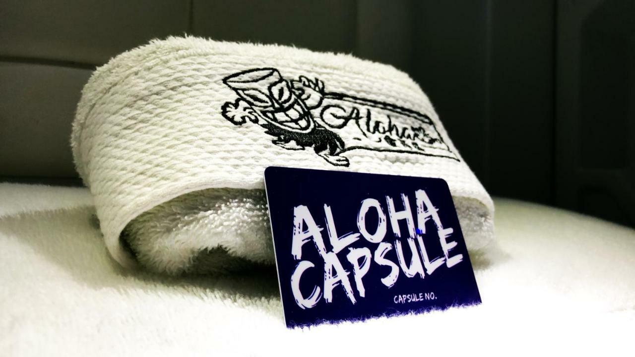 Aloha Capsule Hostel Semporna Exterior photo